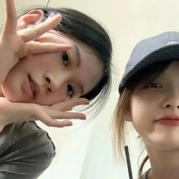 眼里余光都是你